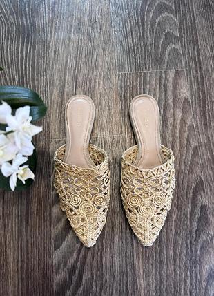 Мюли шлепанцы манго соломенные бежевые на узкую ногу 39 размер