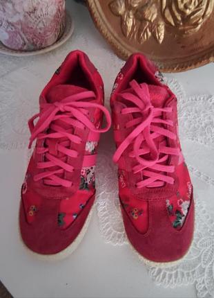 Кроссовки бренда gola 40 размер