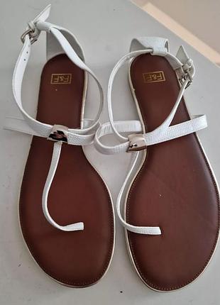 Шикарные босоножки ❤️