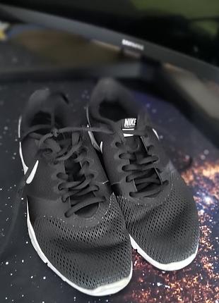 Кроссовки nike