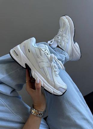 Кросівки жіночі new balance 740 white / black premium