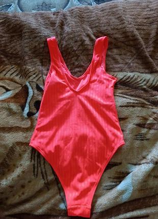 Боди неонового оранжевого цвета