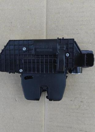 Замок крышки багажника peugeot 208, 
citroen c4 , opel mokka 9151487499