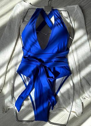 Купальник синій суцільний на чашках з відкритою спиною розміри с м л