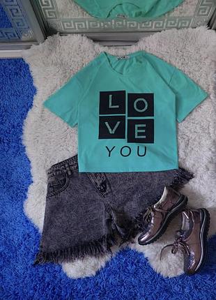 Футболка со стразами