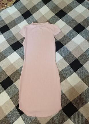 Платье в рубчик pretty little thing xs-s