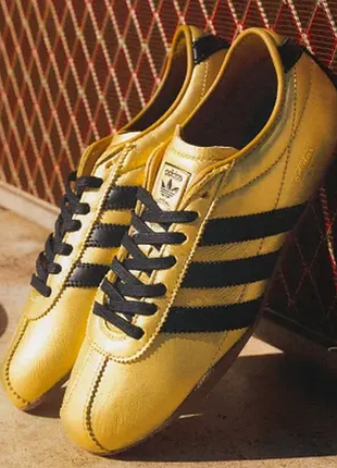 Кожаные золотые кеды adidas tokyo decon 39- 40 размер