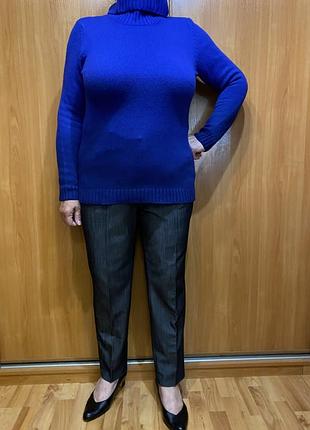 Дуже теплий светр з високим горлом