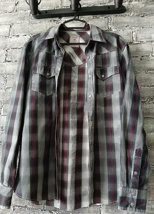 Рубашка на кнопках с эффектом состаренности