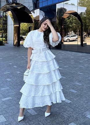 Неймовірна сукня