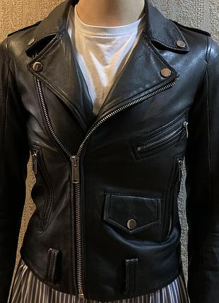 Шкіряна куртка zara women