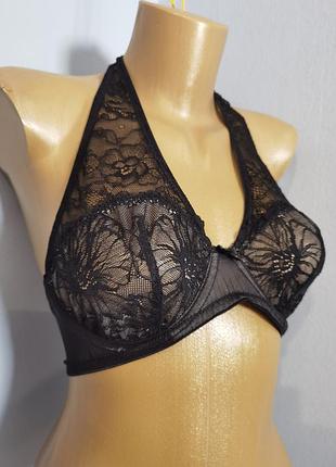 Брендовый кружевной бюстгальтер размера 80с
