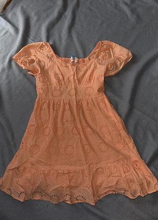 Сукня з прошви