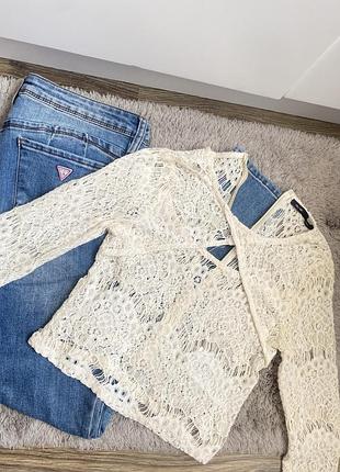 Мереживний лонгслів молочного кольору кружевний гепюровий топ