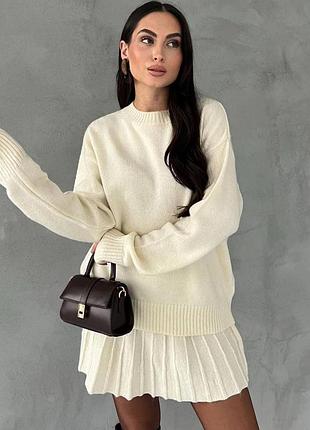 Теплий костюм зі спідницею