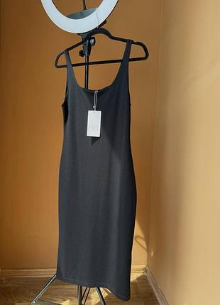 Нове чорне плаття zara / тотальний розпродаж брендових речей від 30 ₴