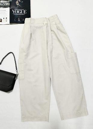 Широкие брюки с карманами багги