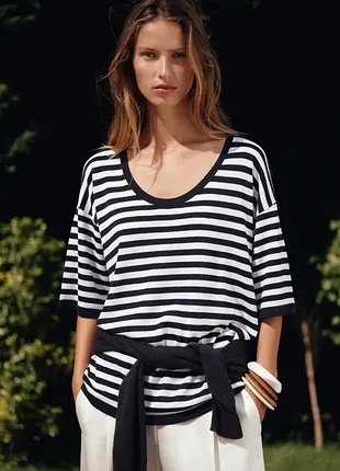Жіноча трикотажна футболка в полоску оверсайз zara розмір с