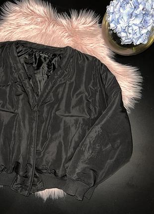 Куртка укорочена від boohoo