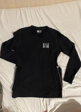 Кофтинка в ідеальному стані