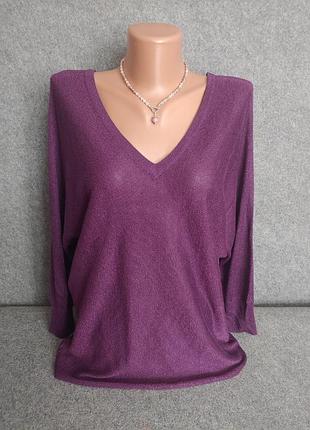 Нова ефектна трикотажна блуза лонгслів кофточка з розрізами на рукавах фіолетового кольору з люрексовою ниткою