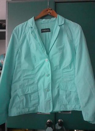 Шикарний піджак betty barclay