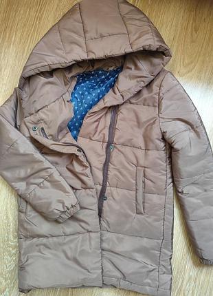 Зимняя удлиненная куртка пуховик мокко