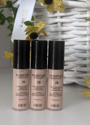 Dior diorskin forever тональна основа для обличчя 1n