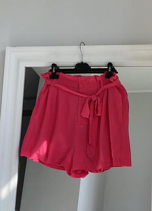 Яскраві легенькі шифонові шорти