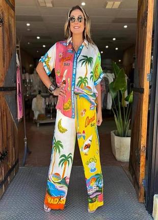 Костюм в піжамному стилі бренд
