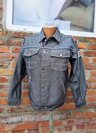 Трендовый бомбер