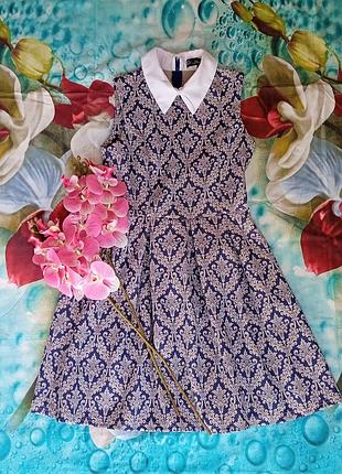 Сукня жакард