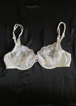 Ажурний бюстгальтер next