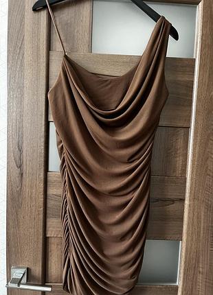 Сукня жіноча