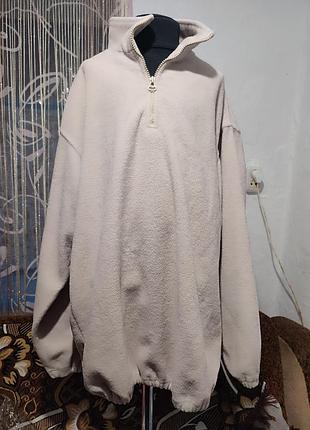 Флиска кофта  р.44-48. цвет беж.