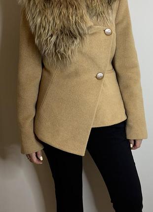 Вкорочене пальто vivienne westwood з верблюда xs-s (44)