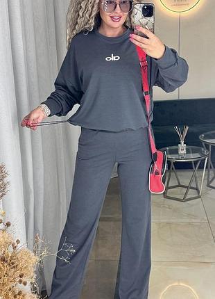 Жіночий костюм двійка розмір 42-44, 46-48, 50-52