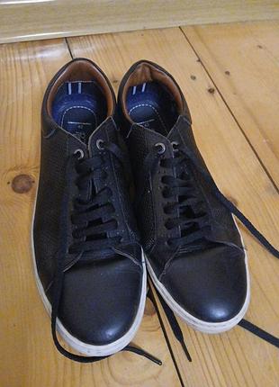 Кроссовки,туфли