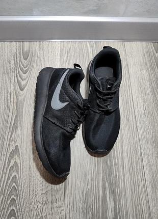 Кроссовки nike 38 размер