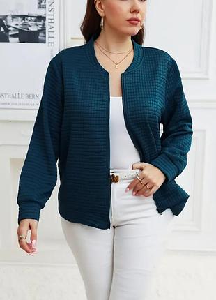 Стильный женский бомбер