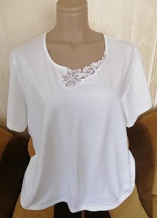 Базовая белая футболка р. 56/58