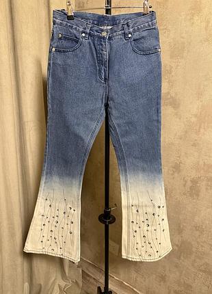 Джинси кльош