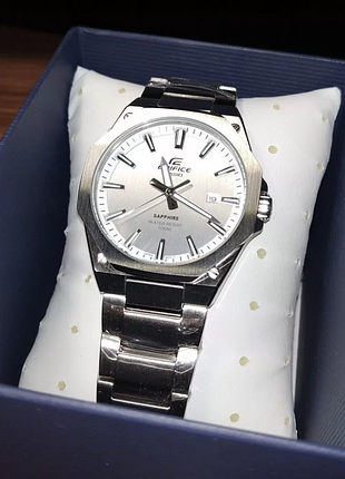 Стильные новые часы casio edifice efr-s108d-7avuef
