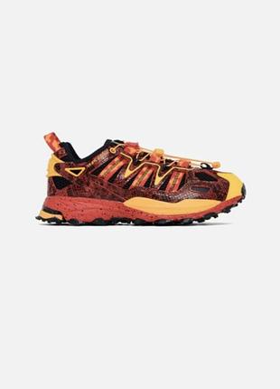 Тренировочные трекинговые кроссовки adidas
originals hyperturf solar gold core black 35-36 40-41-42 размер