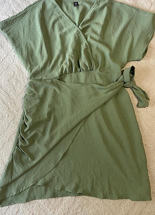 Світло-зелена кежуал сукня на запах shein однотонна