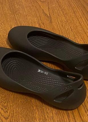 Резиновые балетки crocs
