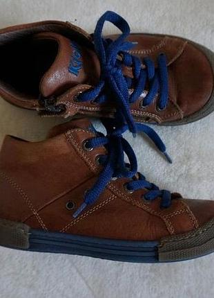 Продаются детские демисезонные кожаные ботиночки kickers