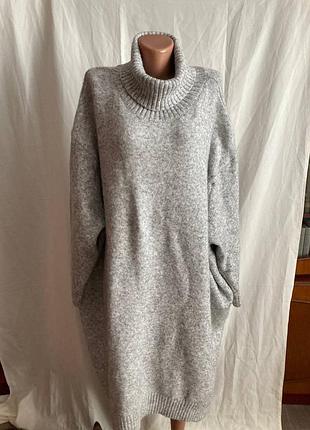 Женское вязанное платье большой размер