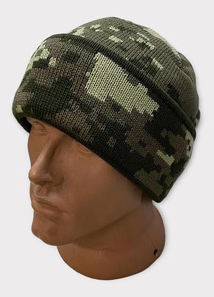 Зимова шапка пиксель