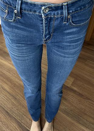 Прямі джинси leviʼs